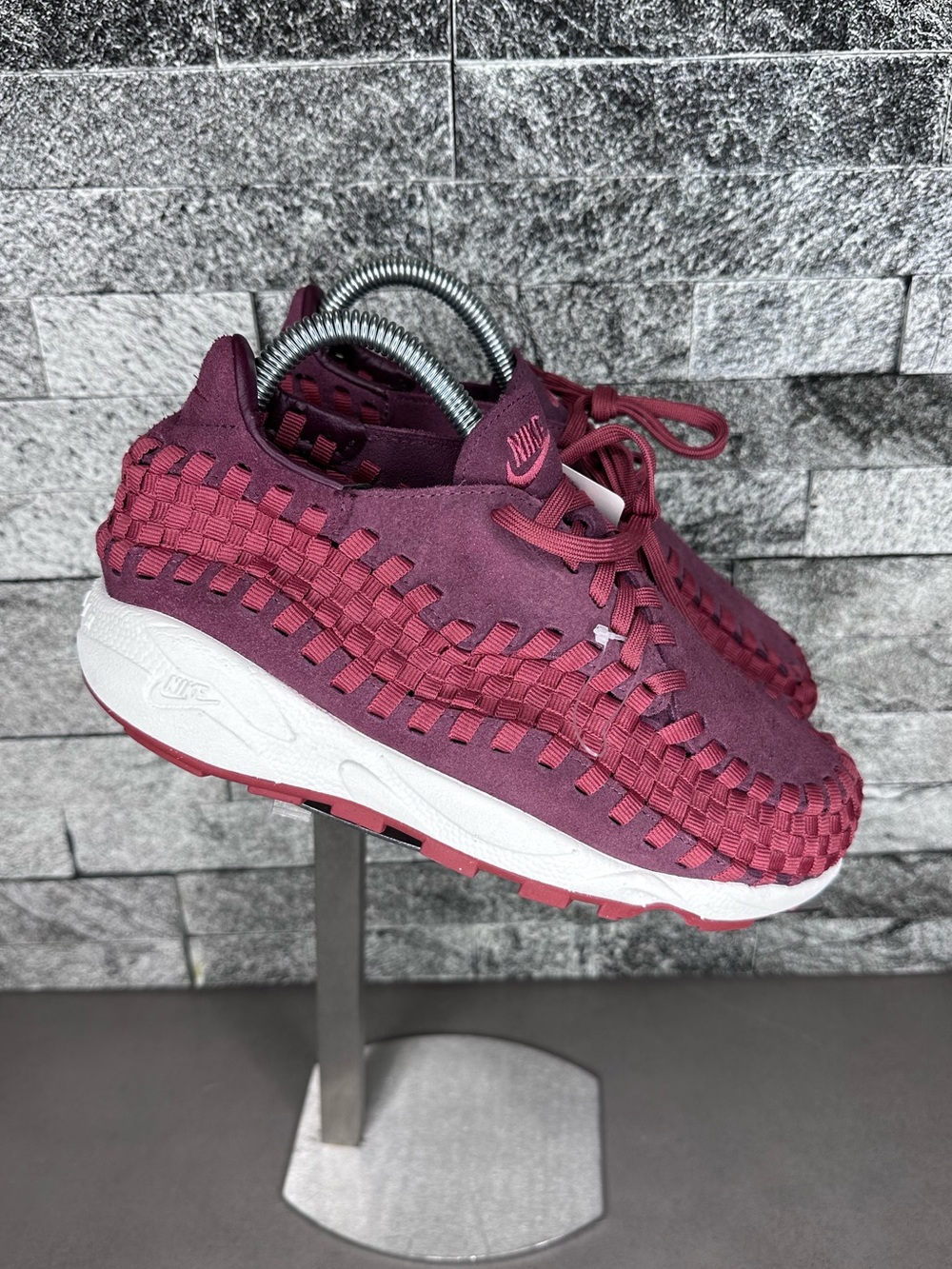 Nike Air Footscape Woven Night Maroon - W7
